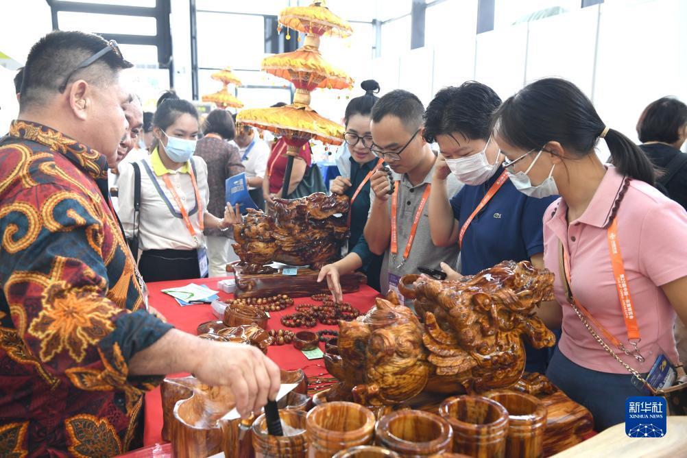 澳门白菜跳槽金活动